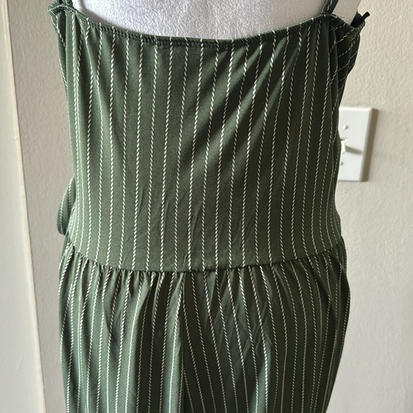 Kaileigh Rica Knit Crop Jumpsuit in Olive - Picture 5 of 6